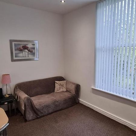 Ferienwohnung No 7 - 1 Bed Near Sefton Park And Lark Lane Liverpool Exterior foto